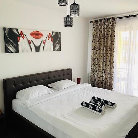 Marius Apartment Braşov Extérieur photo