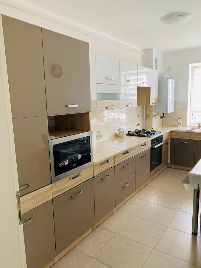 Marius Apartment Braşov Extérieur photo